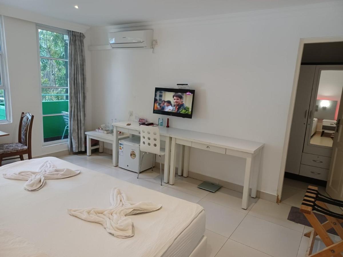 Beach Grand & Spa Premium Hulhumale Kültér fotó