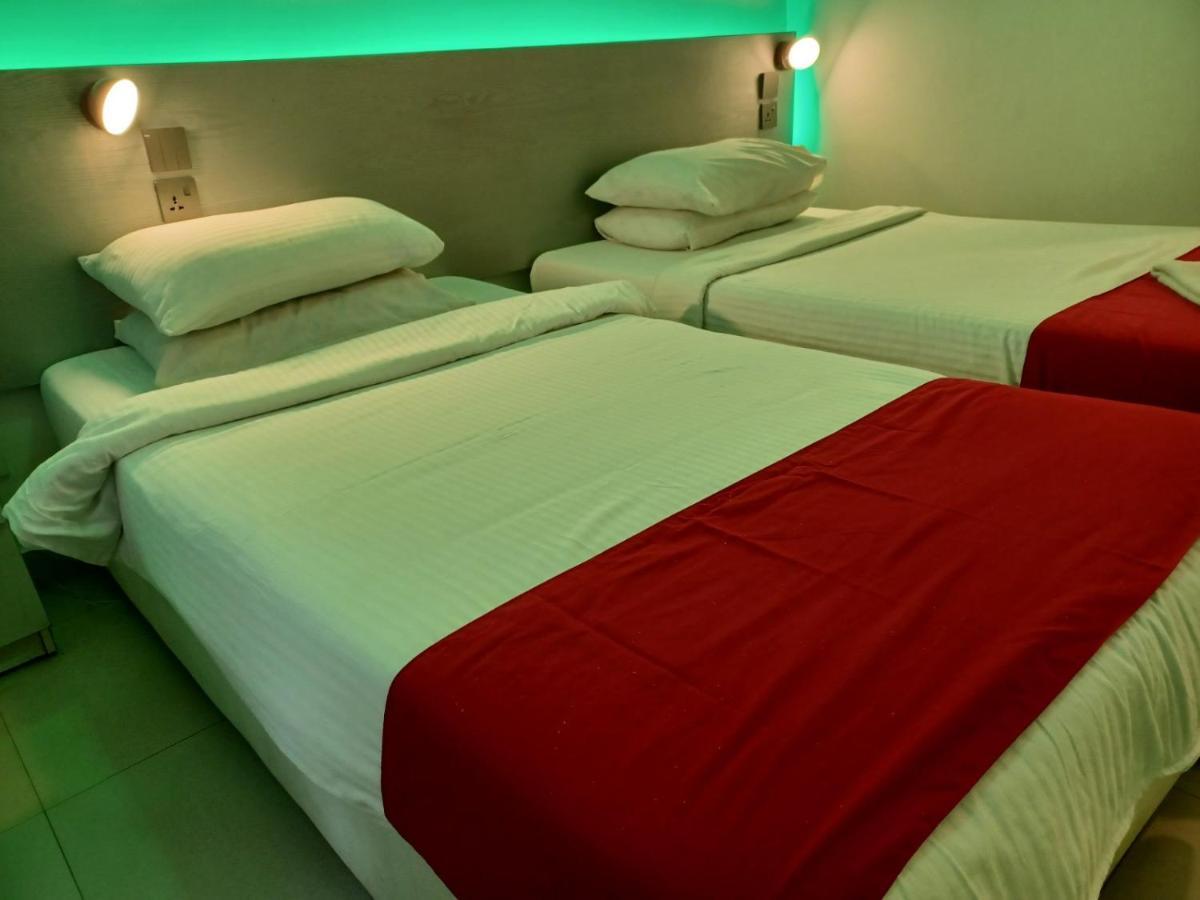 Beach Grand & Spa Premium Hulhumale Kültér fotó