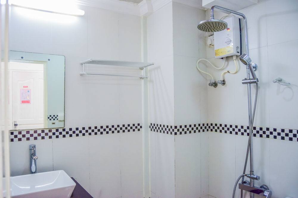 Beach Grand & Spa Premium Hulhumale Kültér fotó