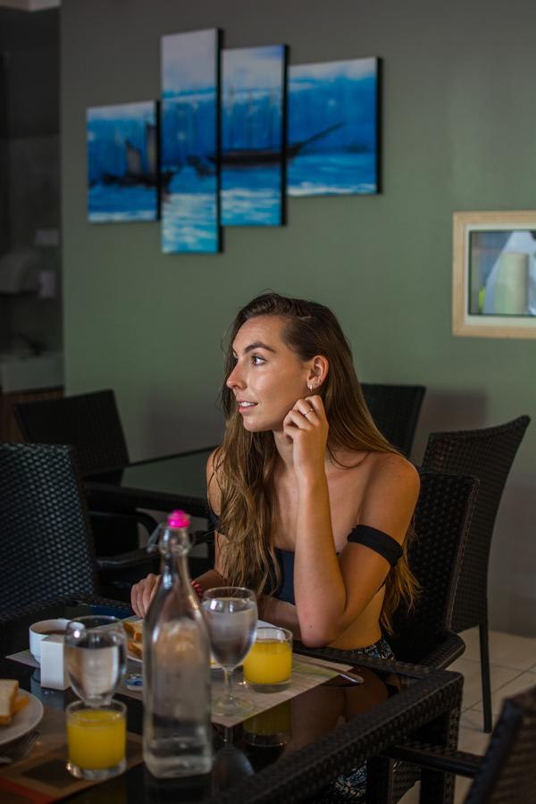 Beach Grand & Spa Premium Hulhumale Kültér fotó